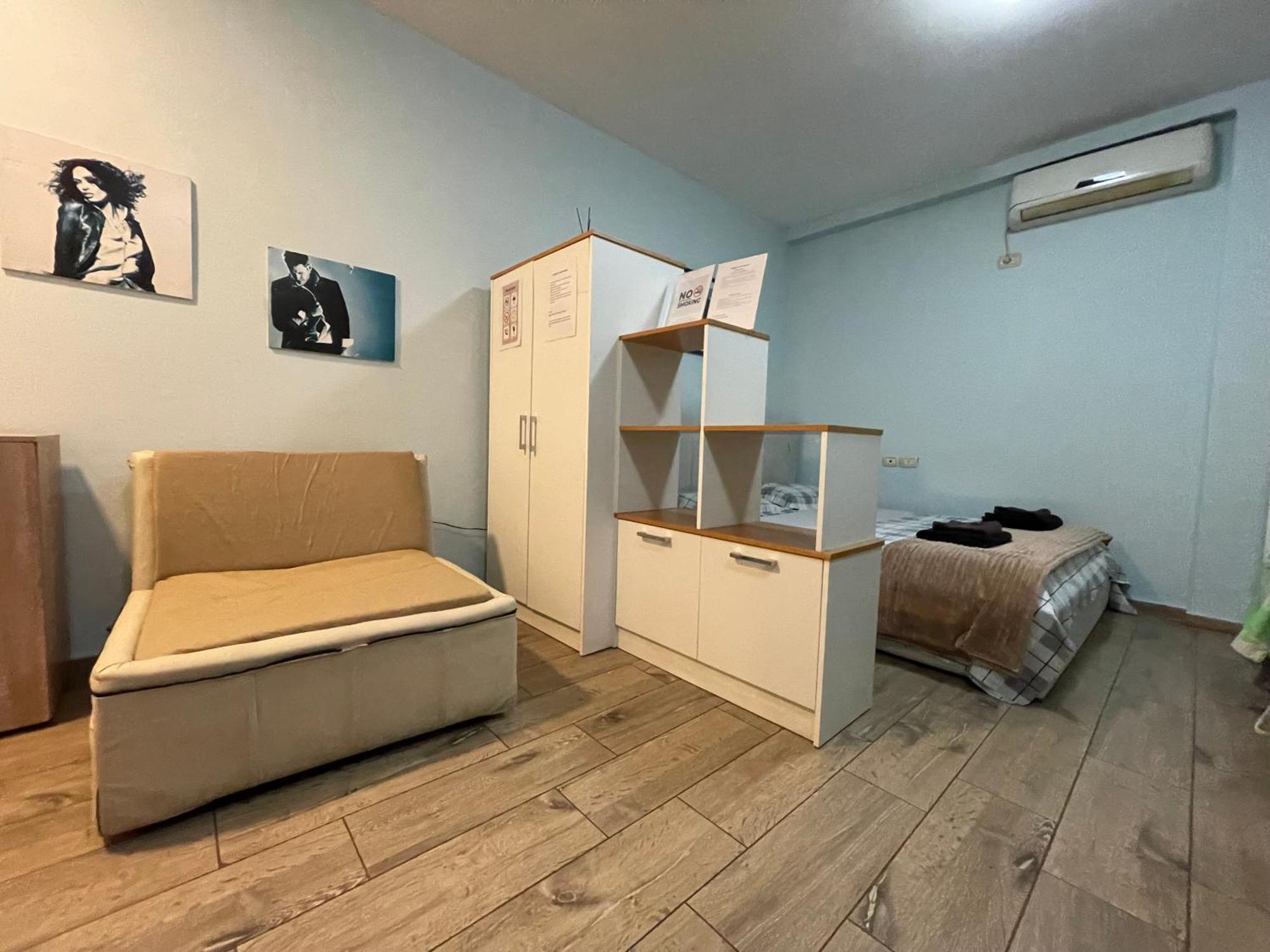 Enjoy Travel Cute Studio Apartment 地拉那 外观 照片