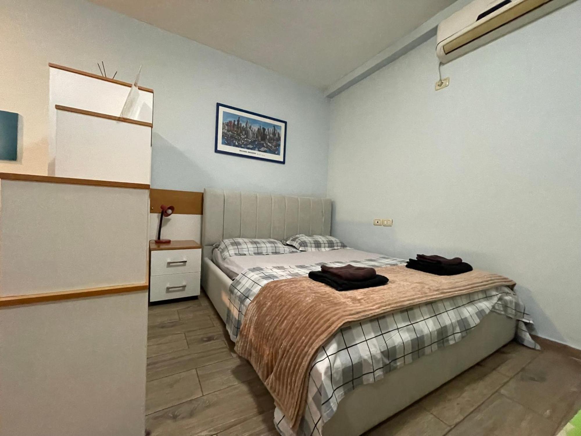 Enjoy Travel Cute Studio Apartment 地拉那 外观 照片