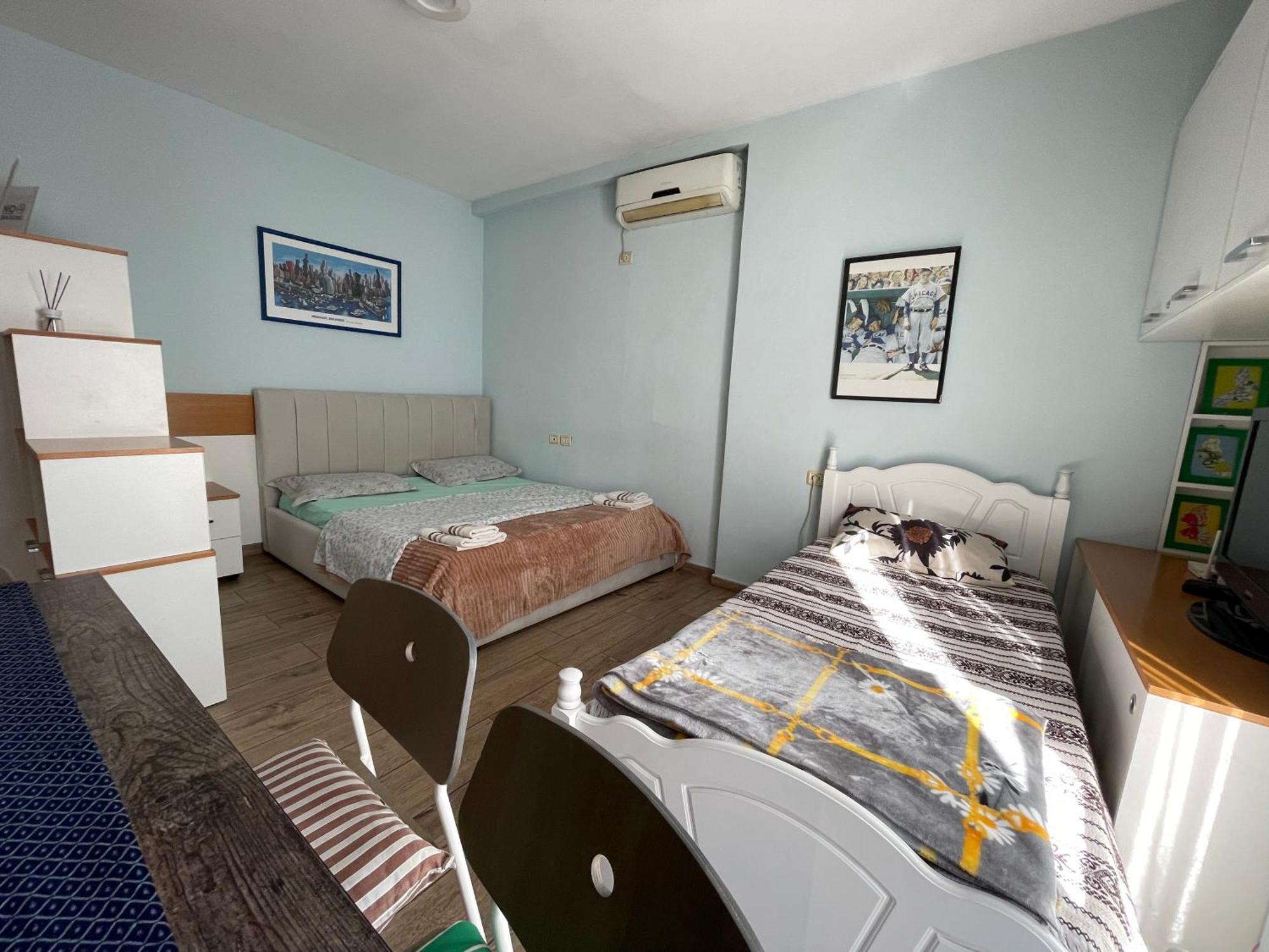 Enjoy Travel Cute Studio Apartment 地拉那 外观 照片
